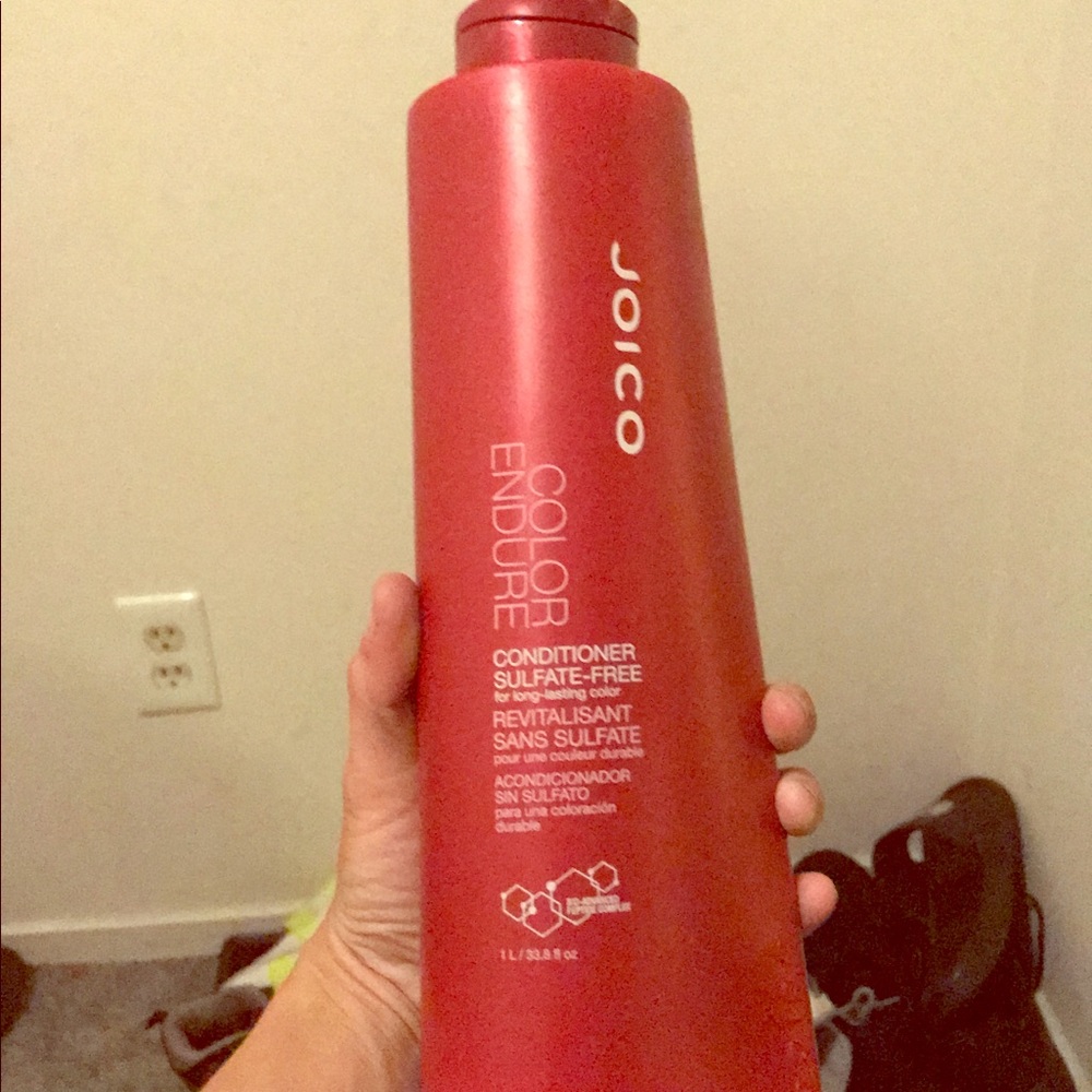 Cosmetologist conditioning